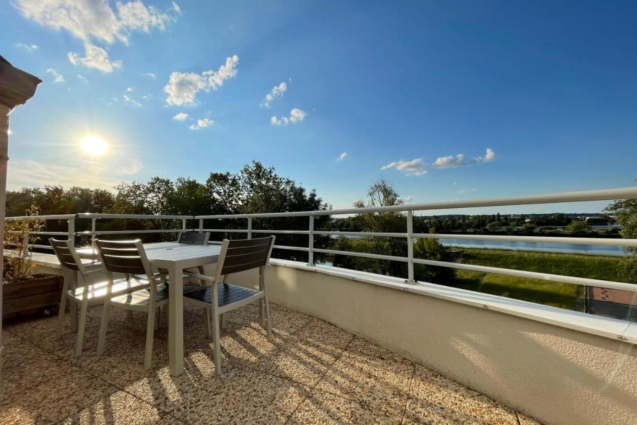 Luxury Apartment With Exceptional View On The Cher River Saint-Avertin Esterno foto